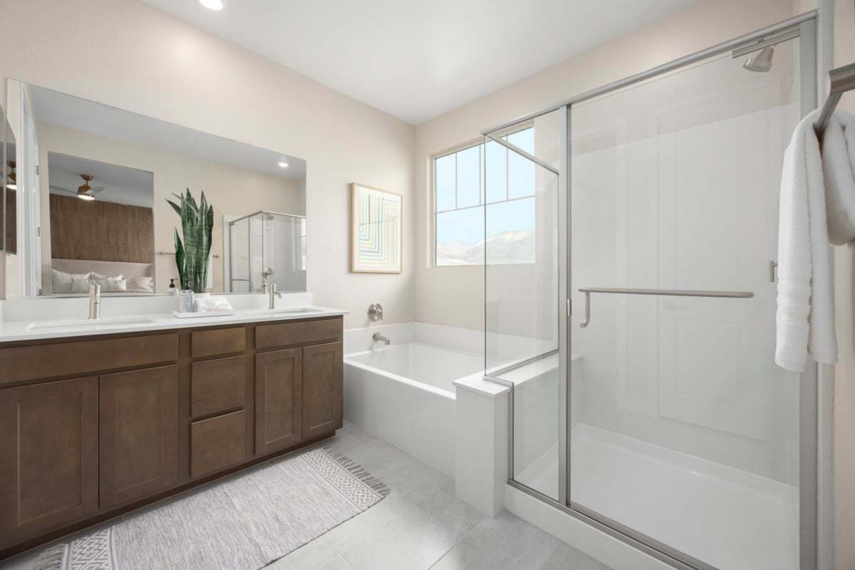 Plan 2175 Modeled - Primary bath