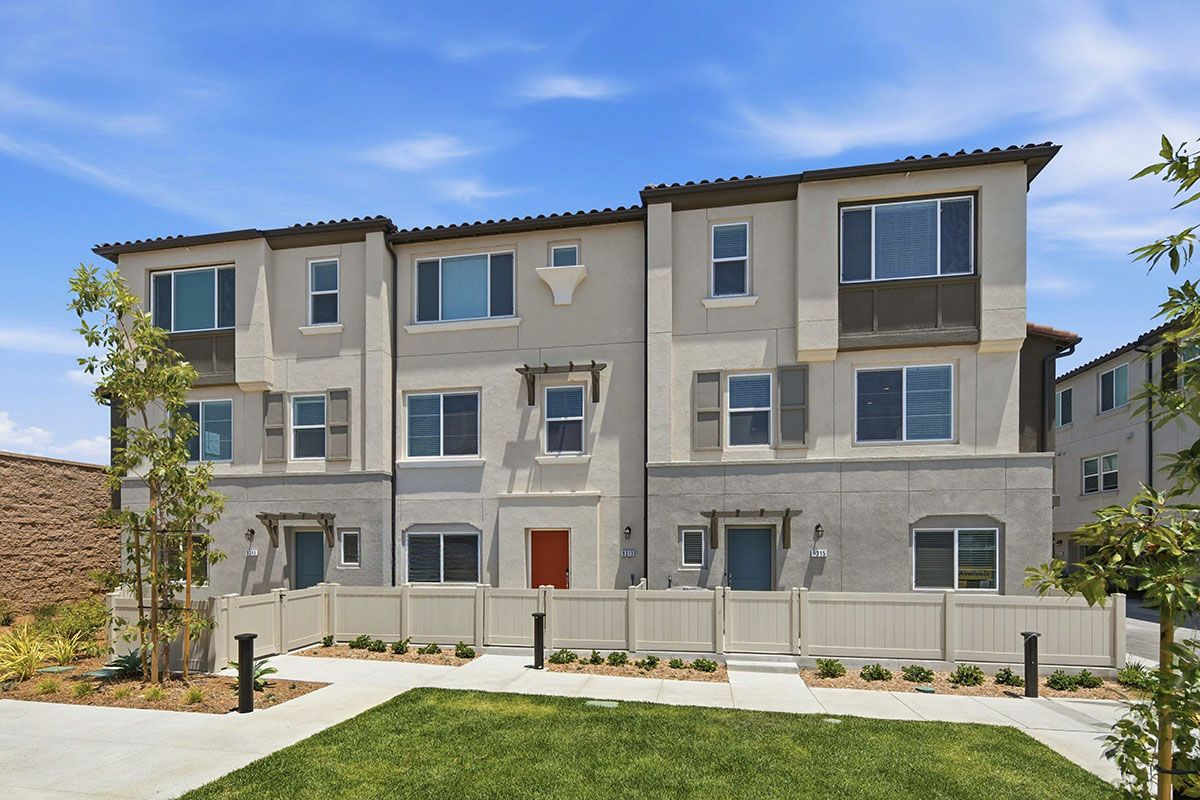 Plan 1706 Modeled - Azul: Pico Rivera, California - KB Home