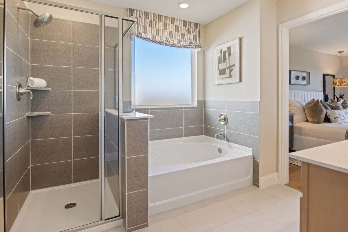Plan 2091 Modeled - Optional tub and separate shower at primary bath