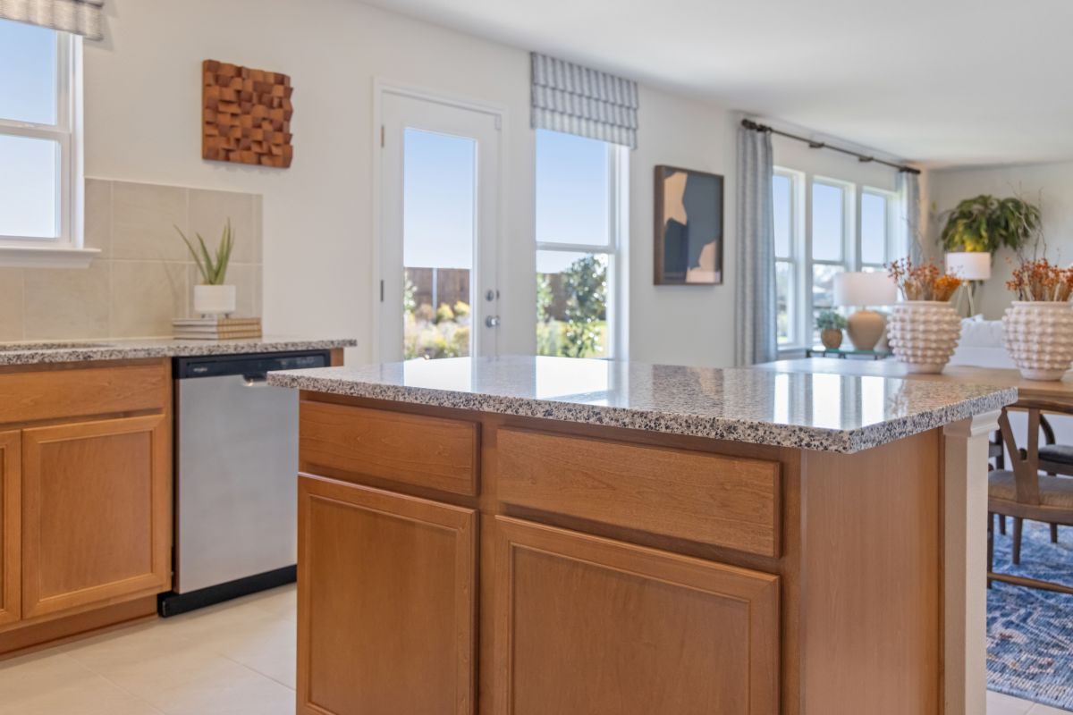 Plan 1838 Modeled - Kitchen island