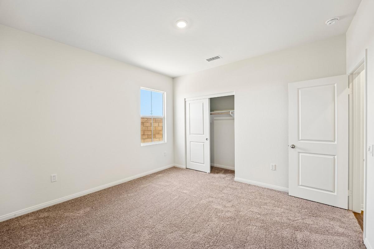 Secondary bedroom