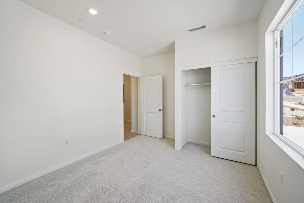 Secondary bedroom