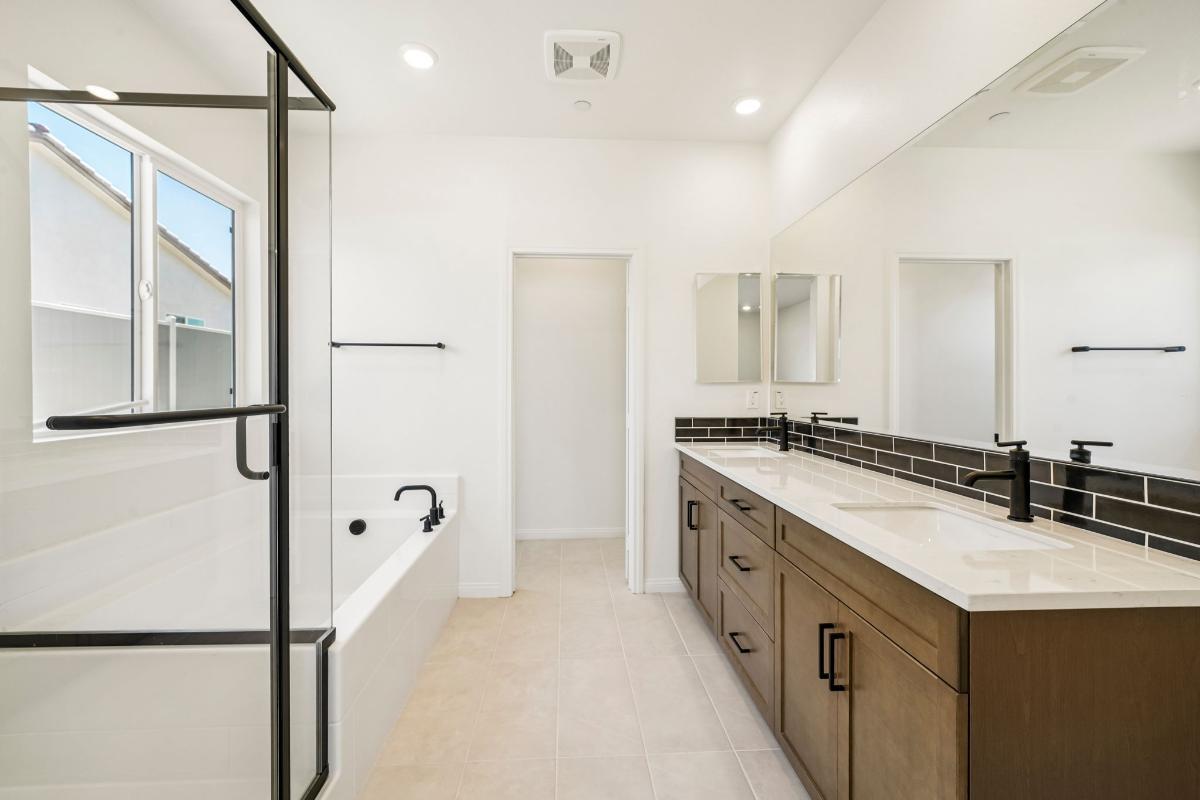 Primary bath