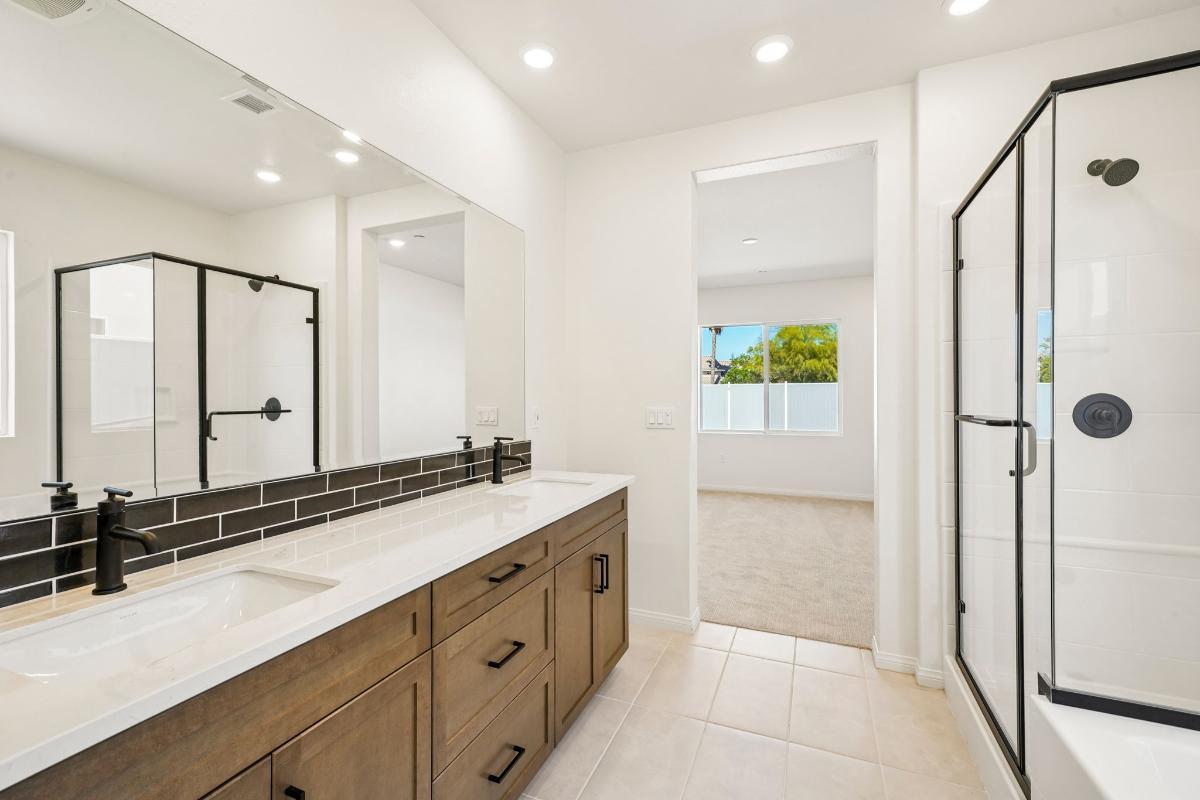 Primary bath