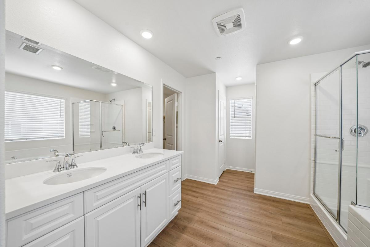 Primary bath
