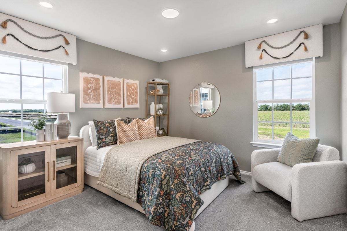 Secondary bedroom