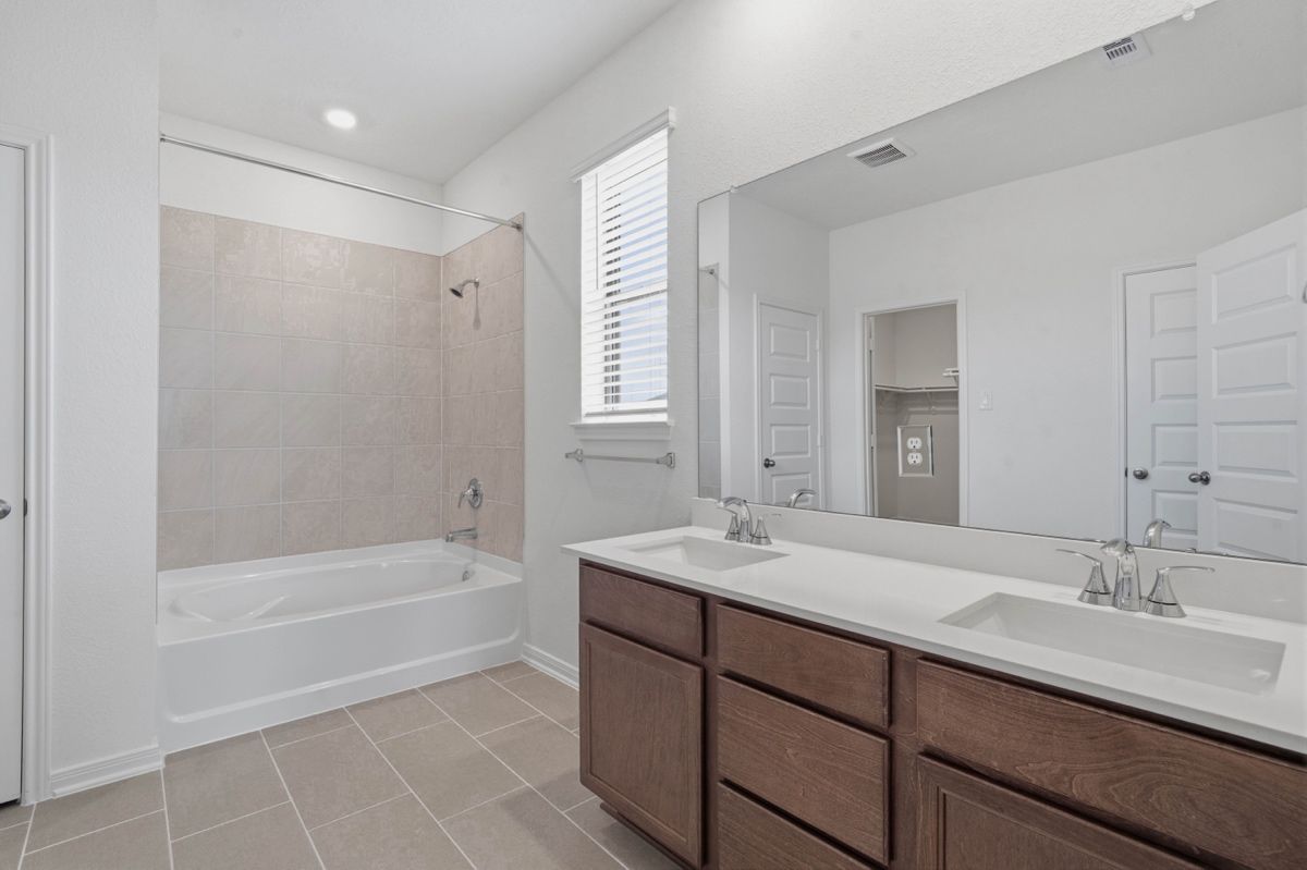 Primary bath