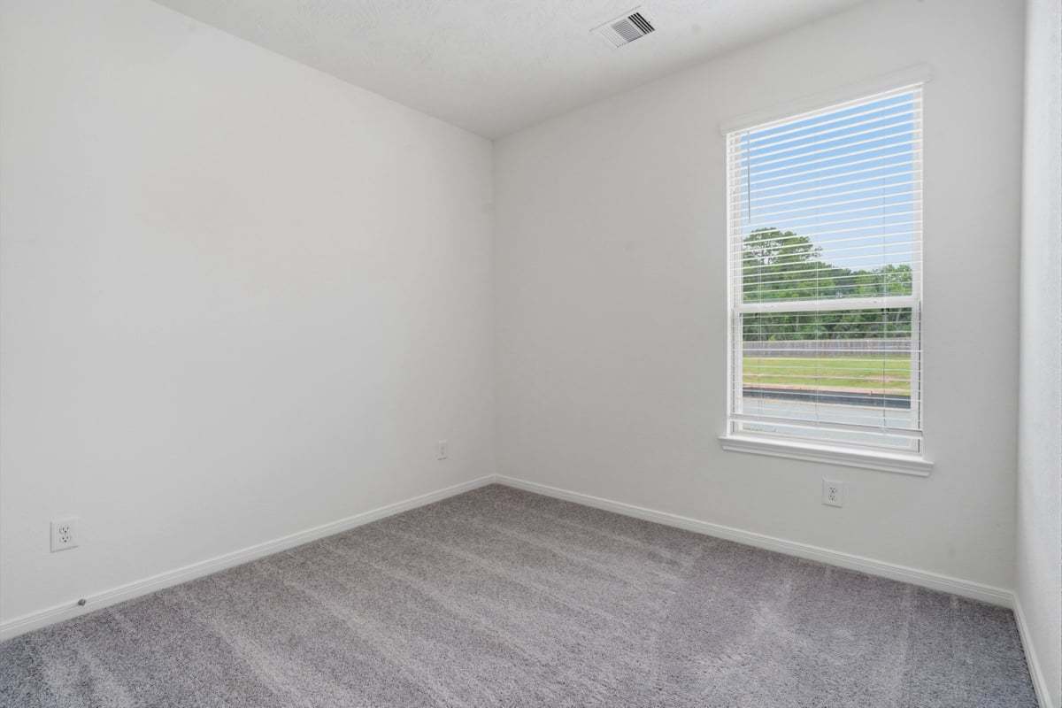 Secondary bedroom