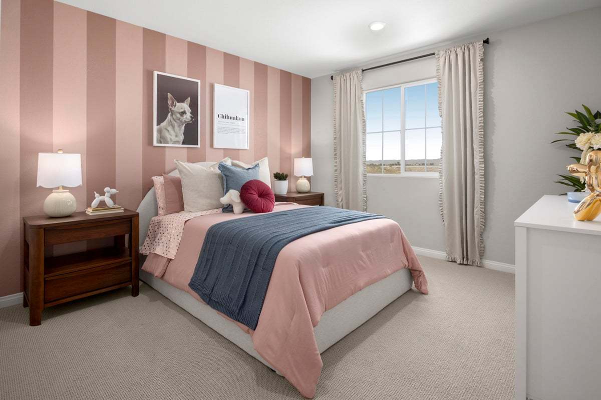 Secondary bedroom