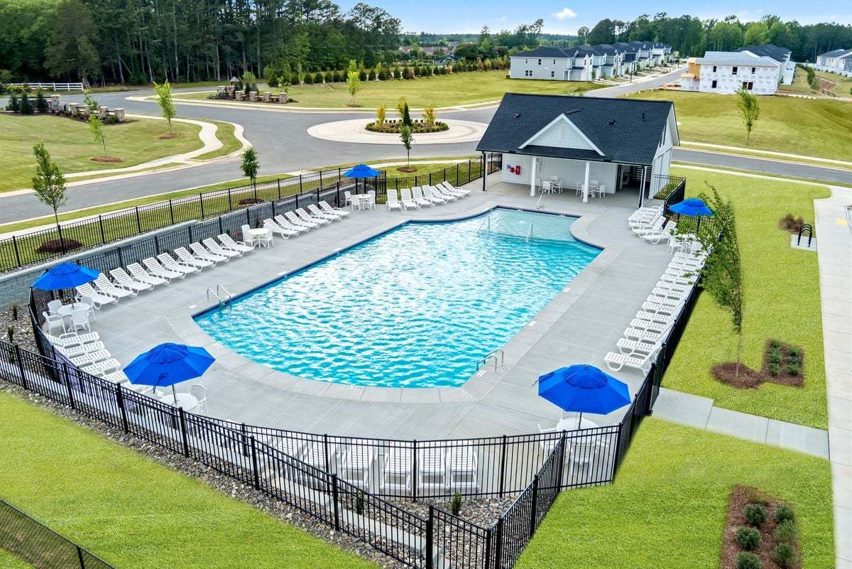 Community pool