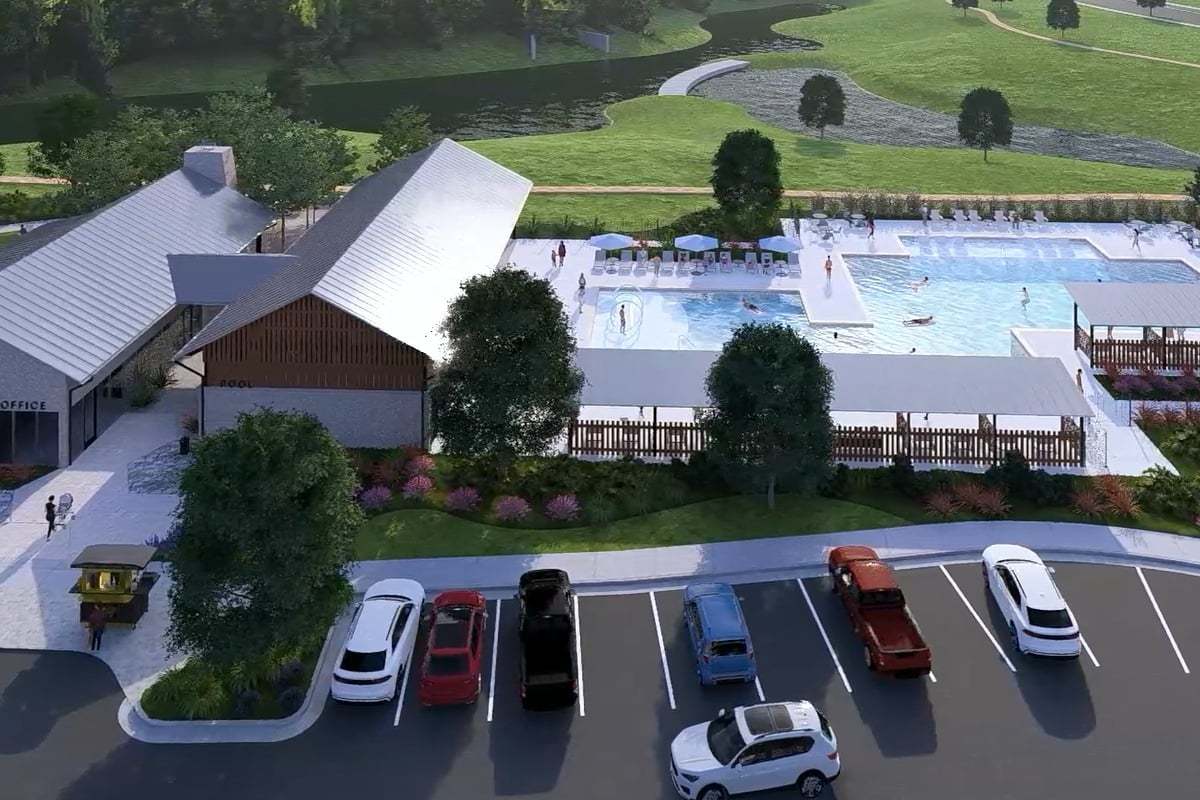 Planned community amenities center