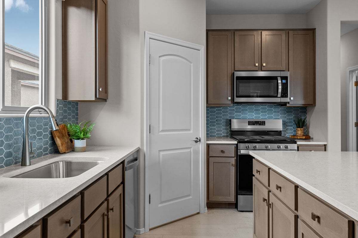 Plan 1465 Modeled - Kitchen island