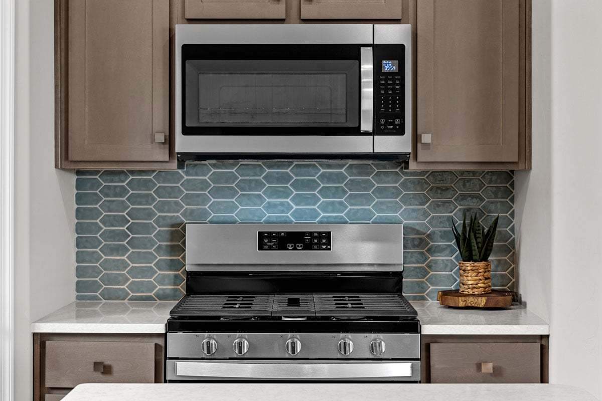 Plan 1465 Modeled - Stainless steel appliances