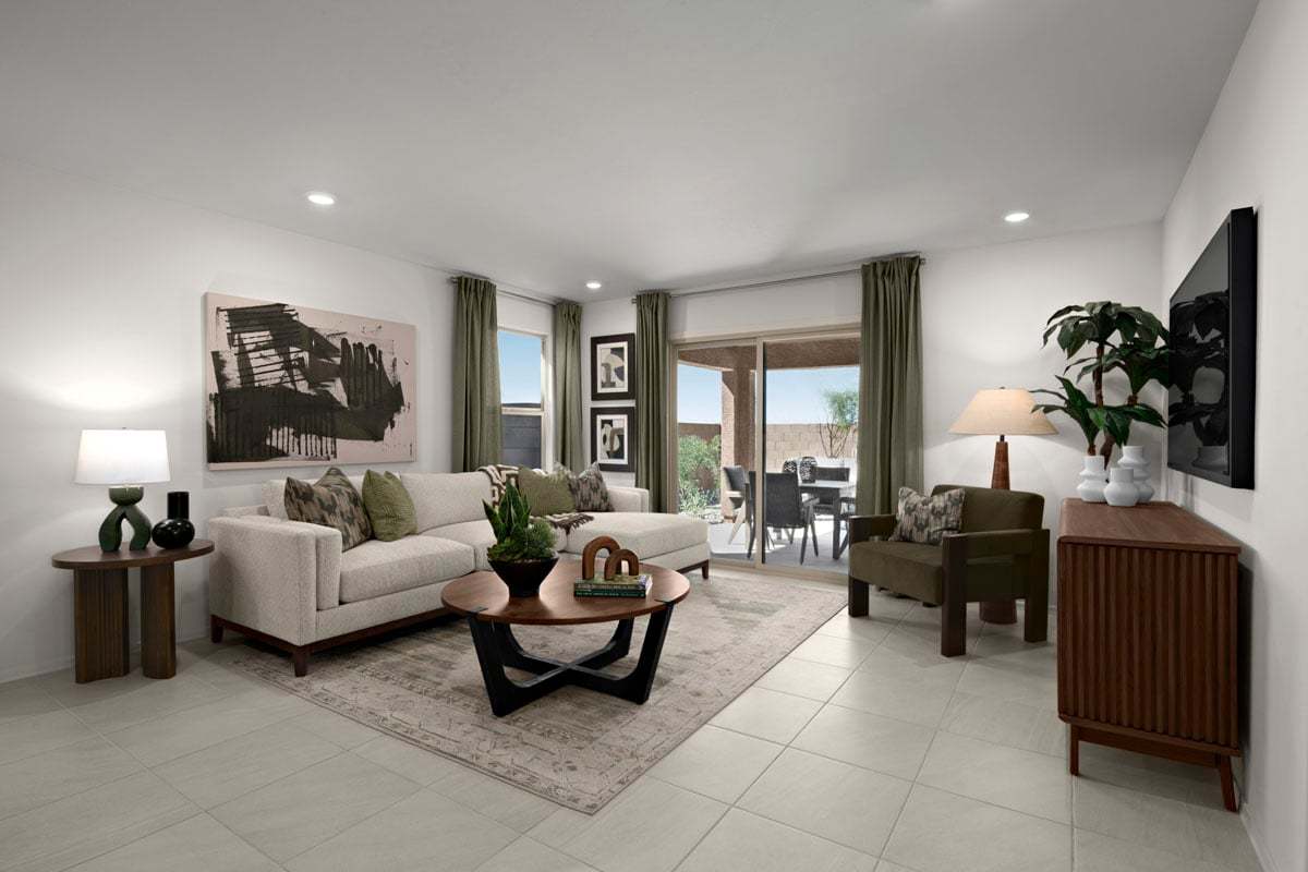 Plan 1465 Modeled - Spacious great room