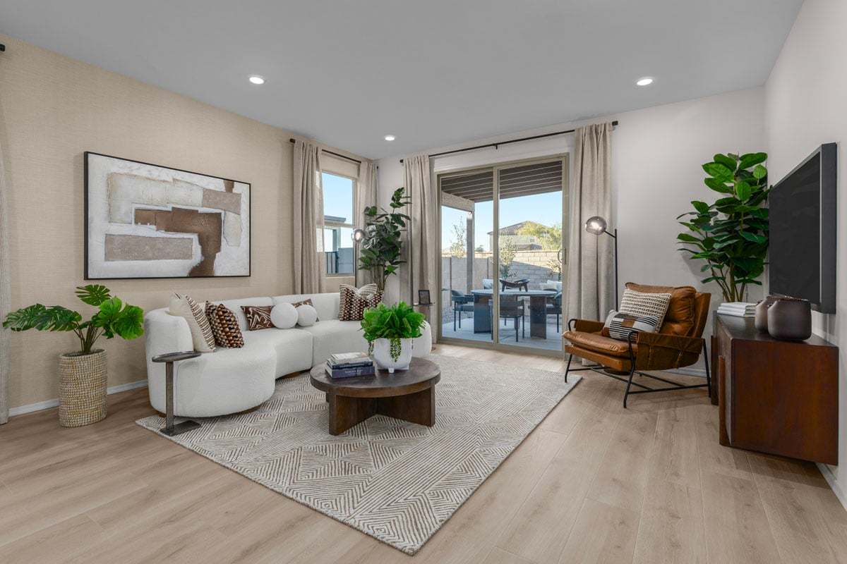 Plan 1465 Modeled - Spacious great room