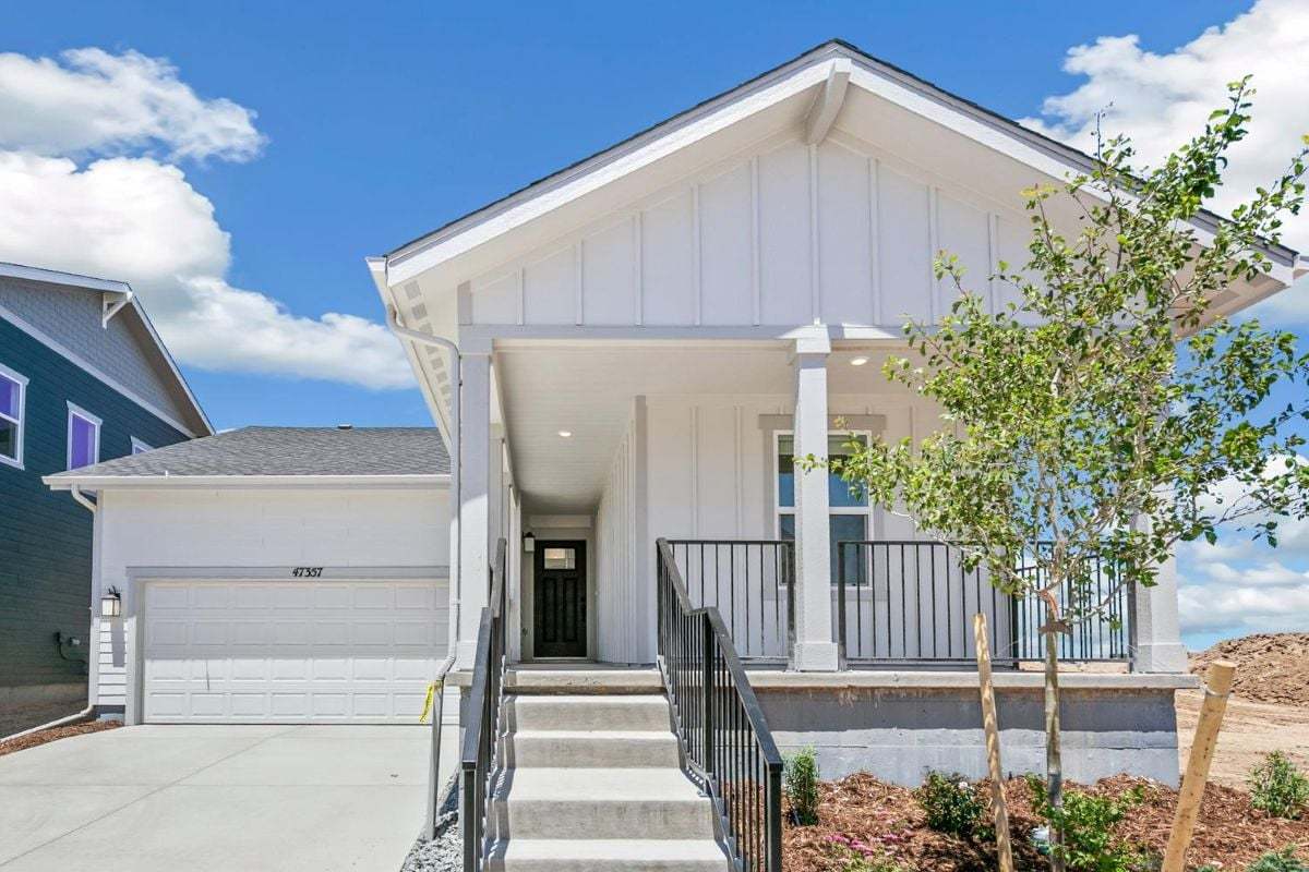 Bennett Crossing Classic por KB Home en Denver Colorado