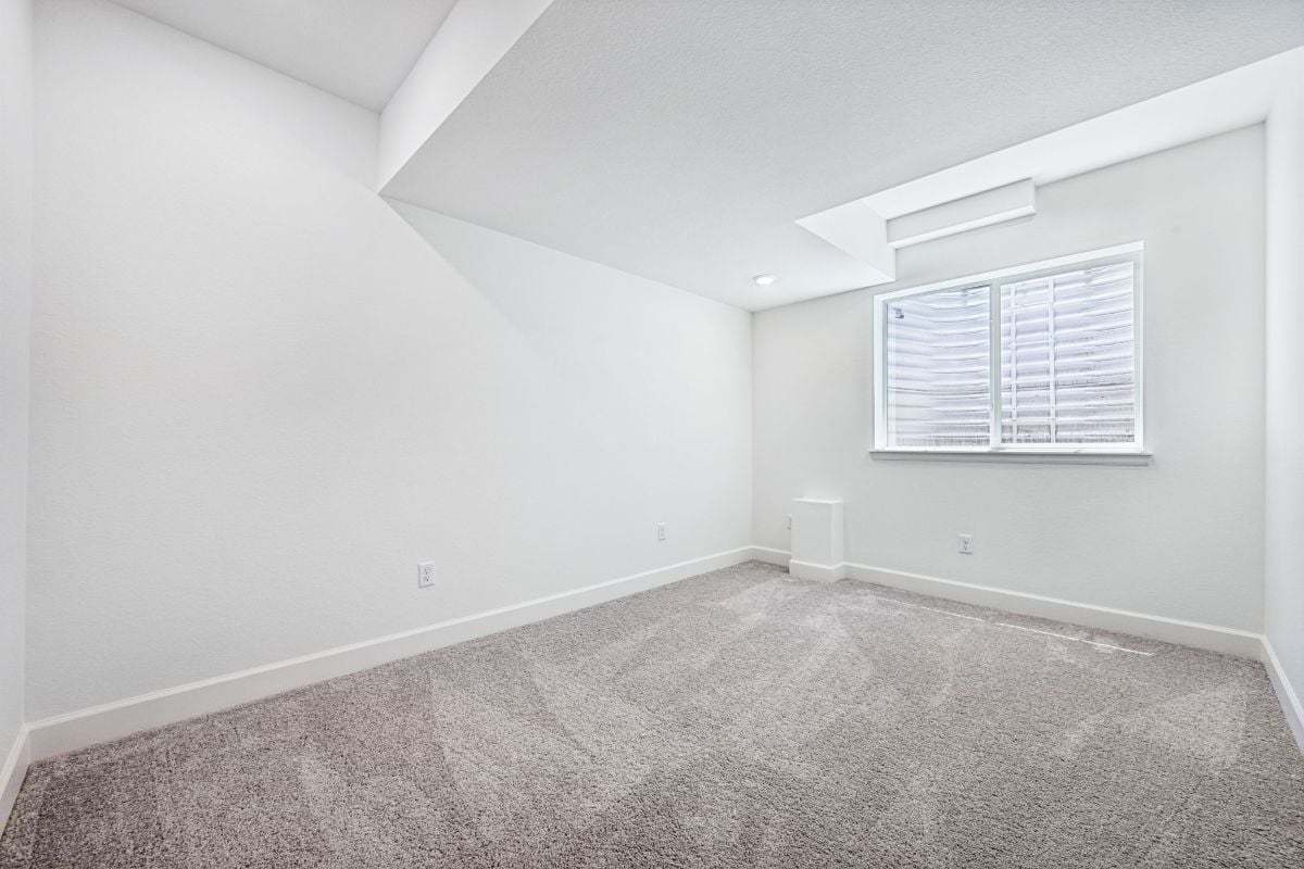 Secondary bedroom