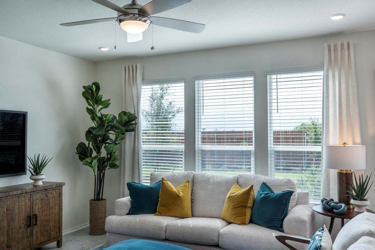 Plan 1675 Modeled - Great room