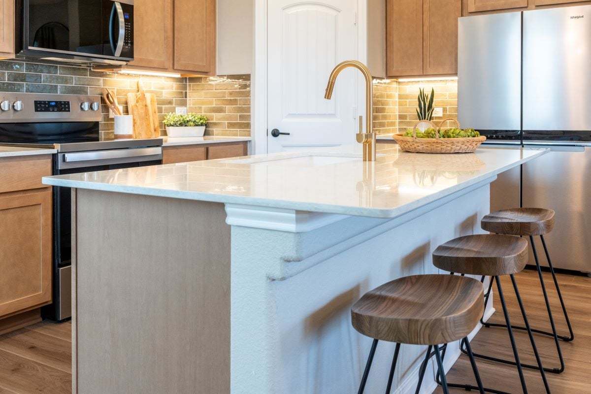 Plan 2527 Modeled - Kitchen island