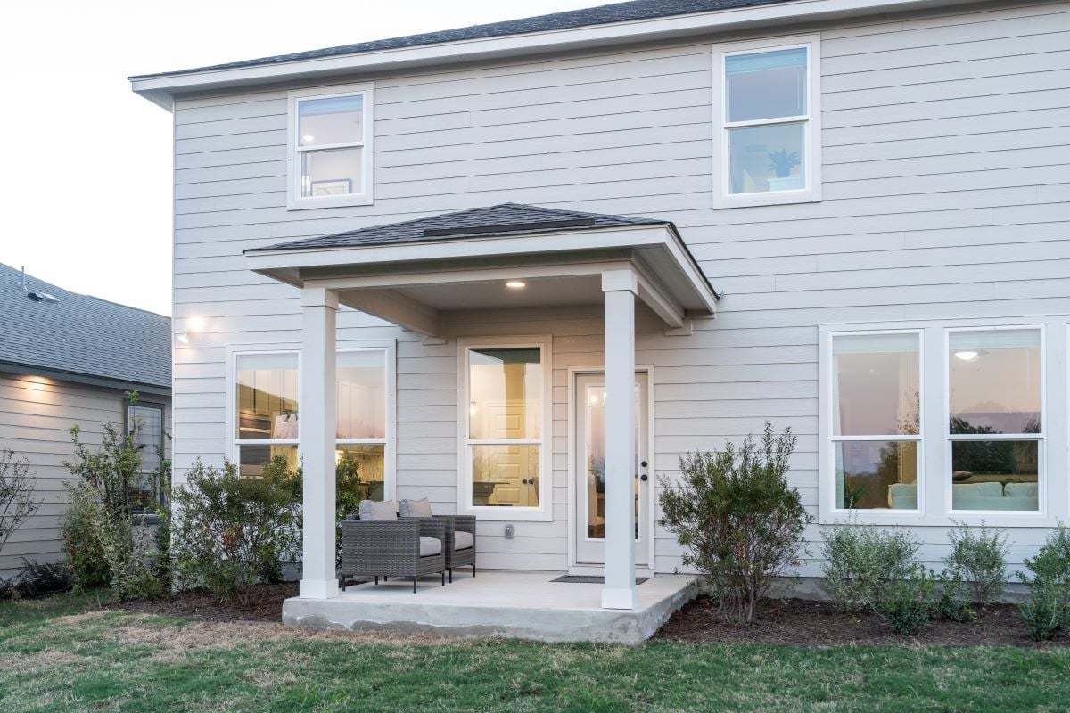 Plan 2429 - Optional covered back patio