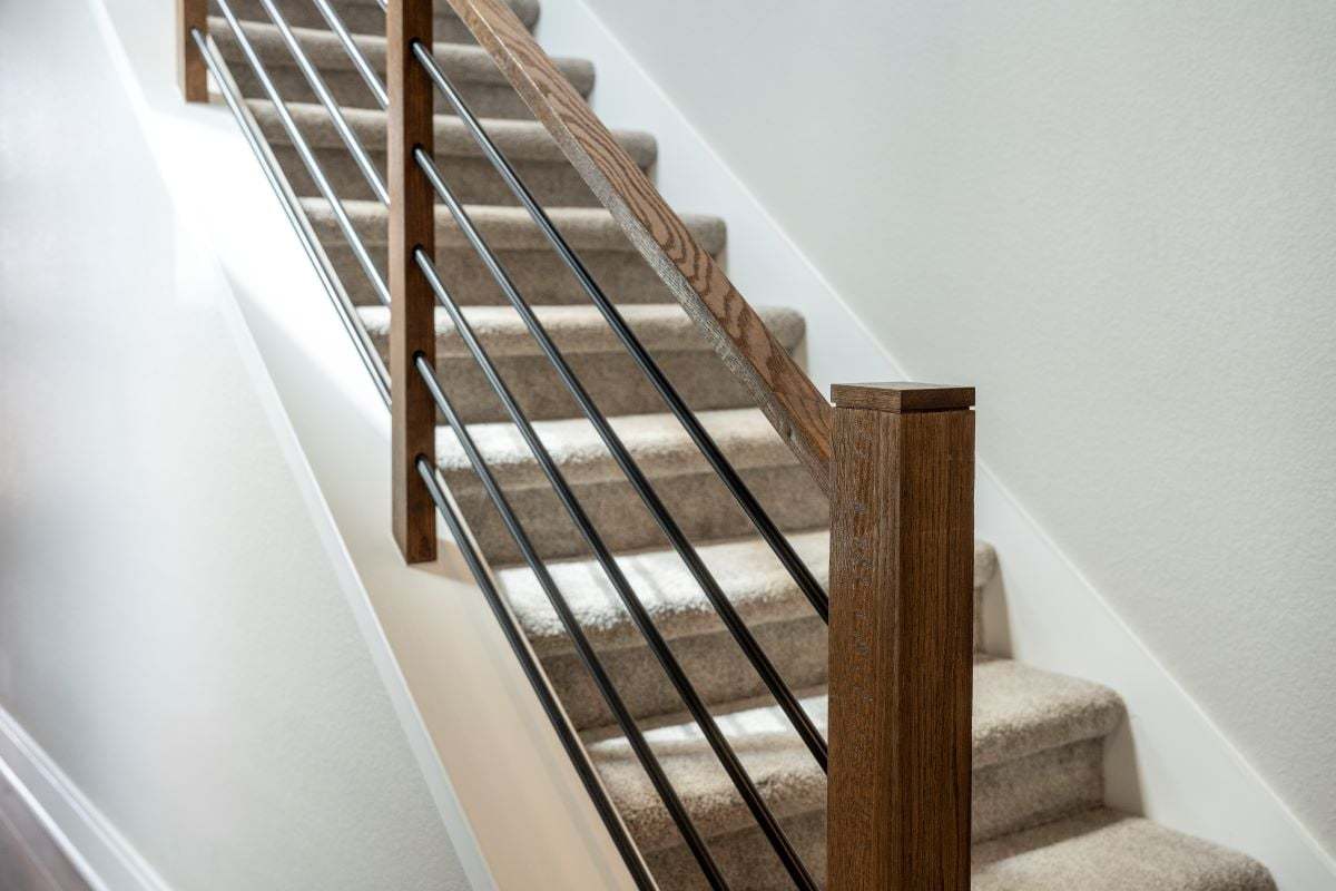Plan 2527 Modeled - Open stair rail