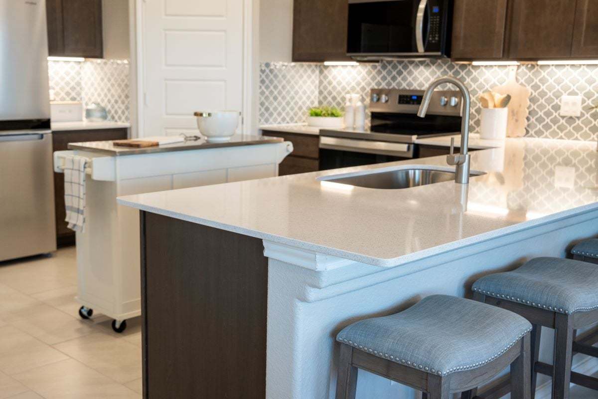 Plan 2458 Modeled - Kitchen breakfast bar