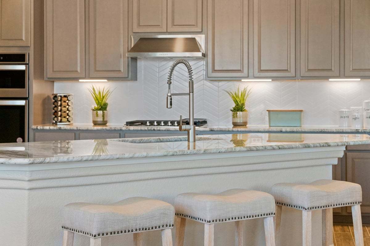Plan 3474 Modeled - Kitchen island