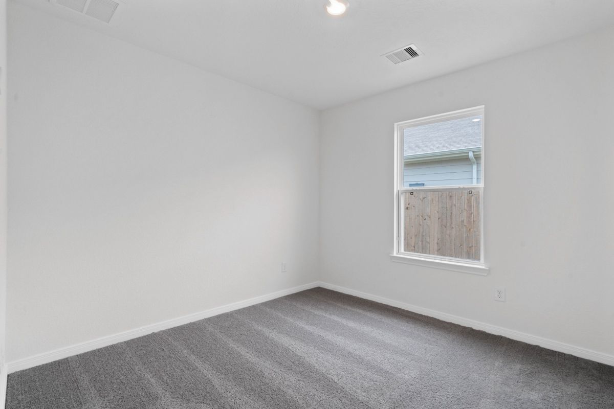 Secondary bedroom