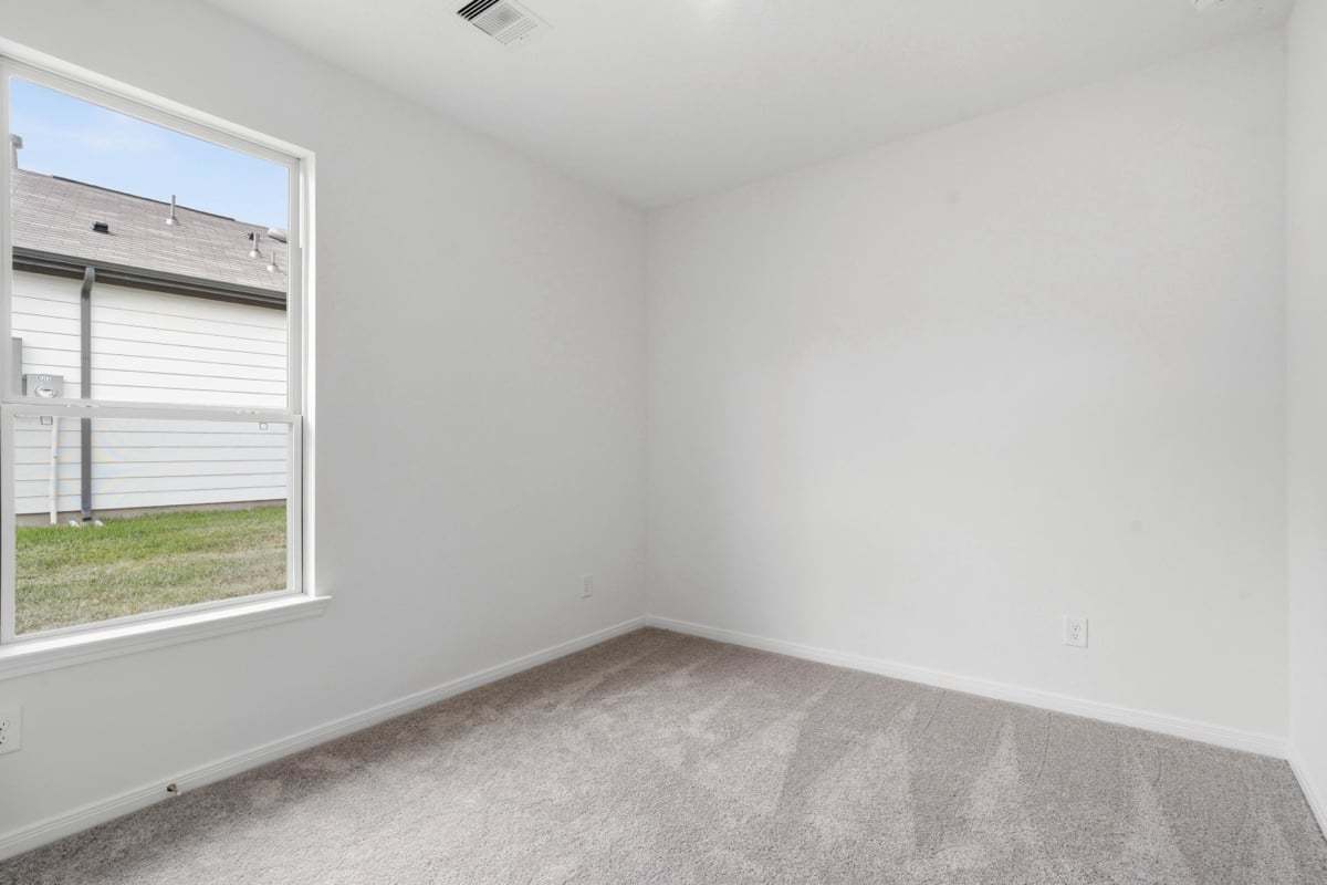 Secondary bedroom