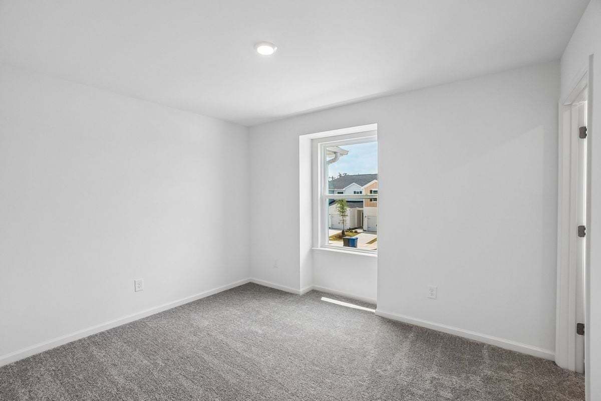 Secondary bedroom