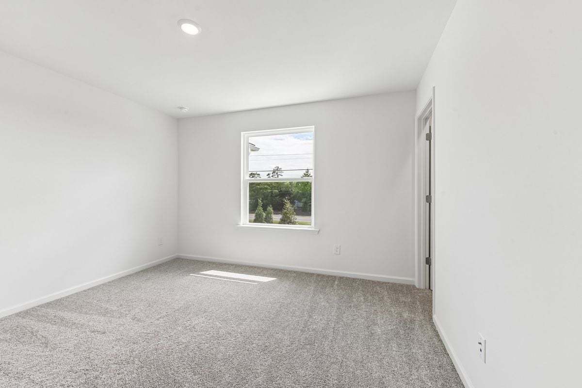 Secondary bedroom