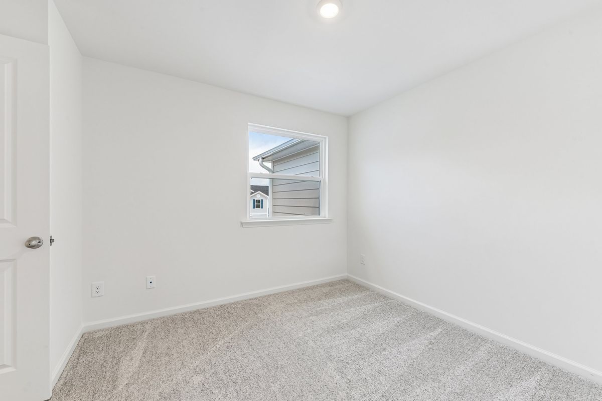 Secondary bedroom