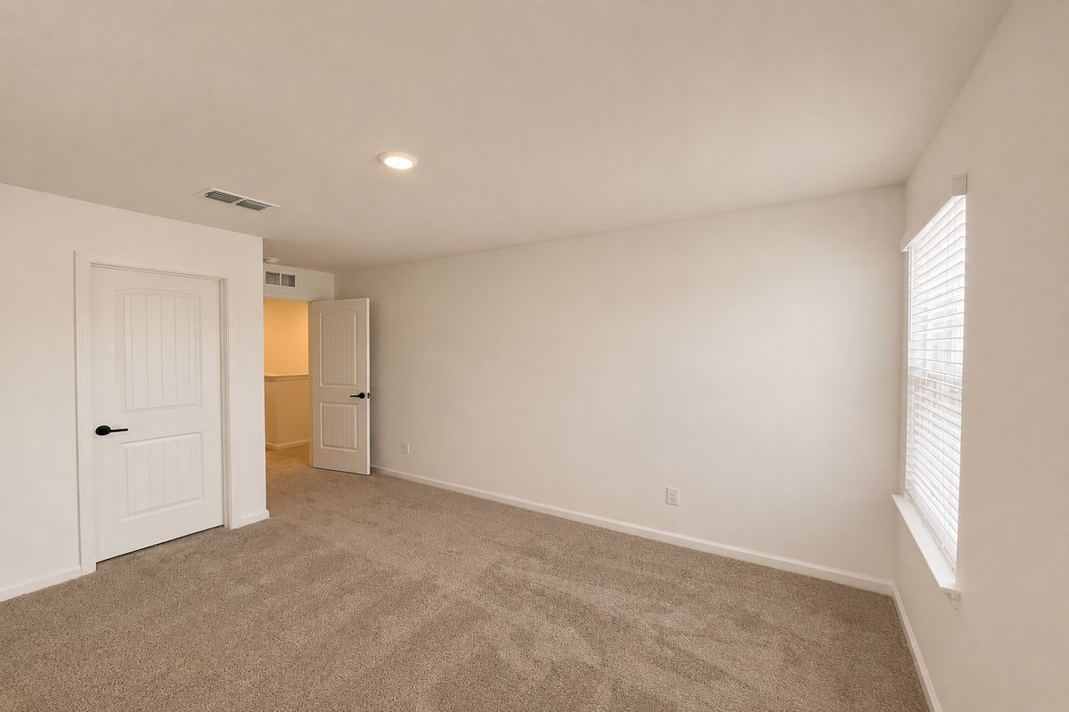 Secondary bedroom
