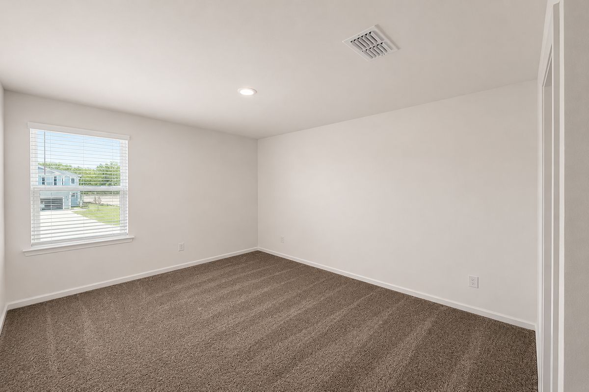 Secondary bedroom