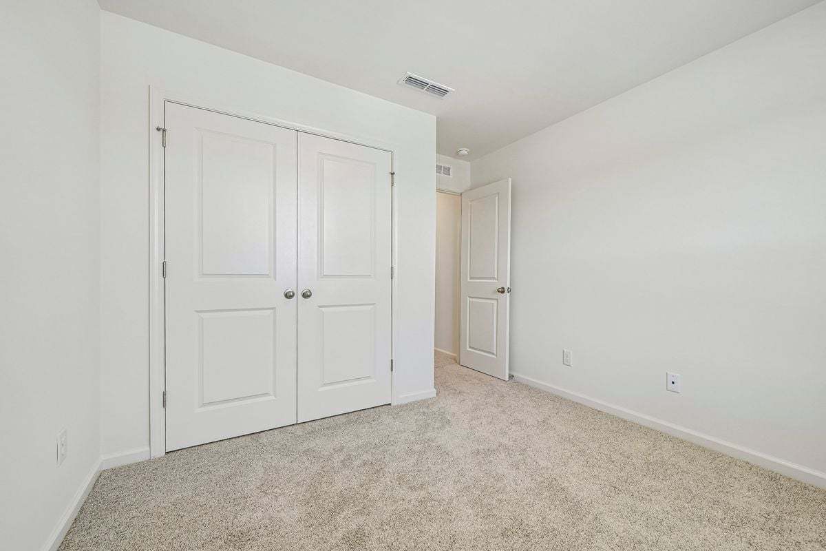 Secondary bedroom