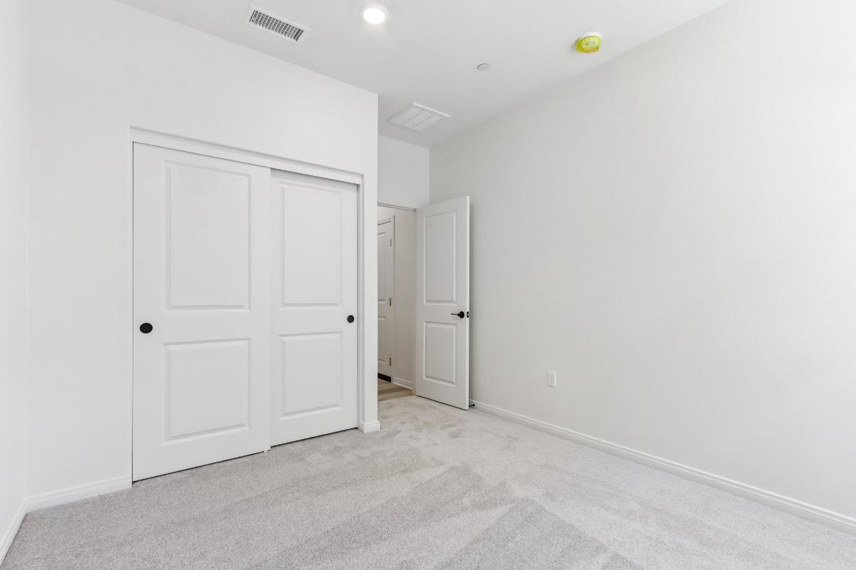 Secondary bedroom