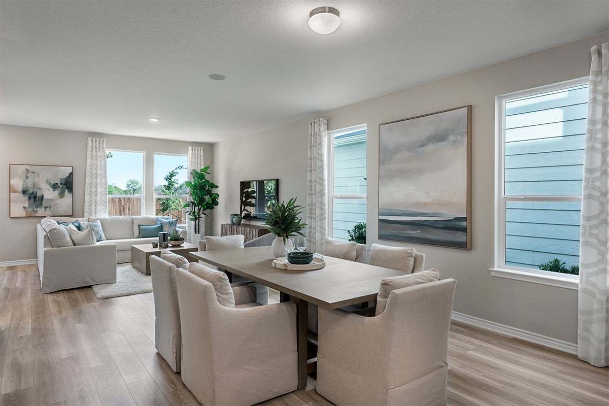 Plan 2086 Modeled - Dining area