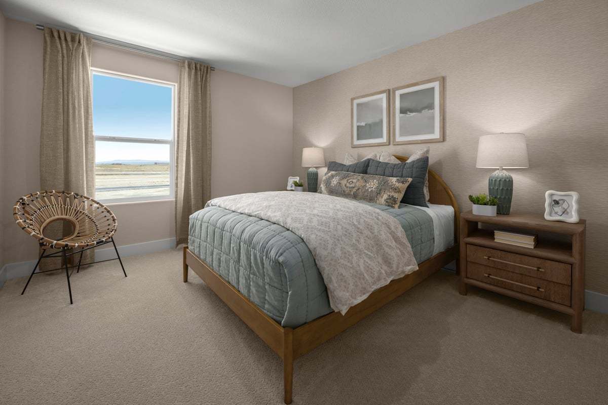 Secondary bedroom