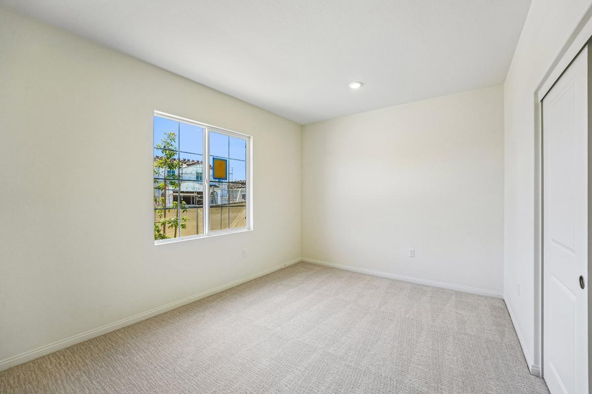 Secondary bedroom