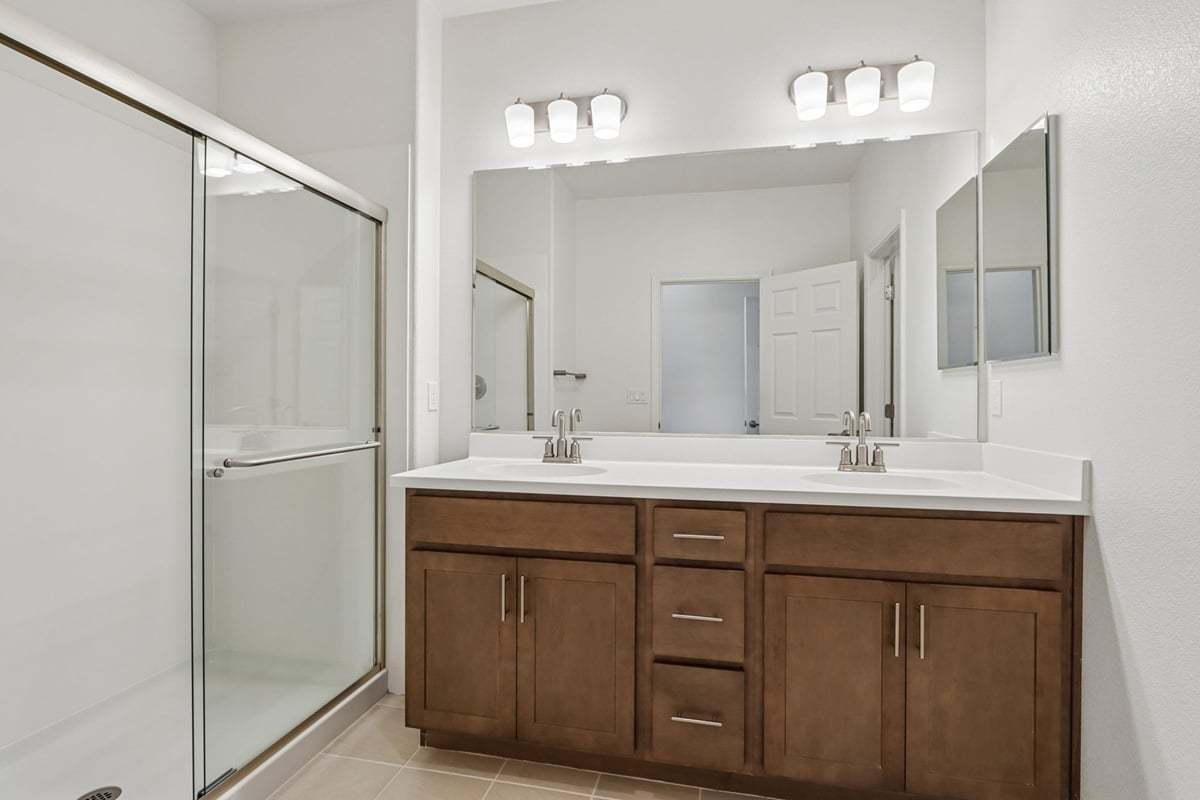 Primary bath