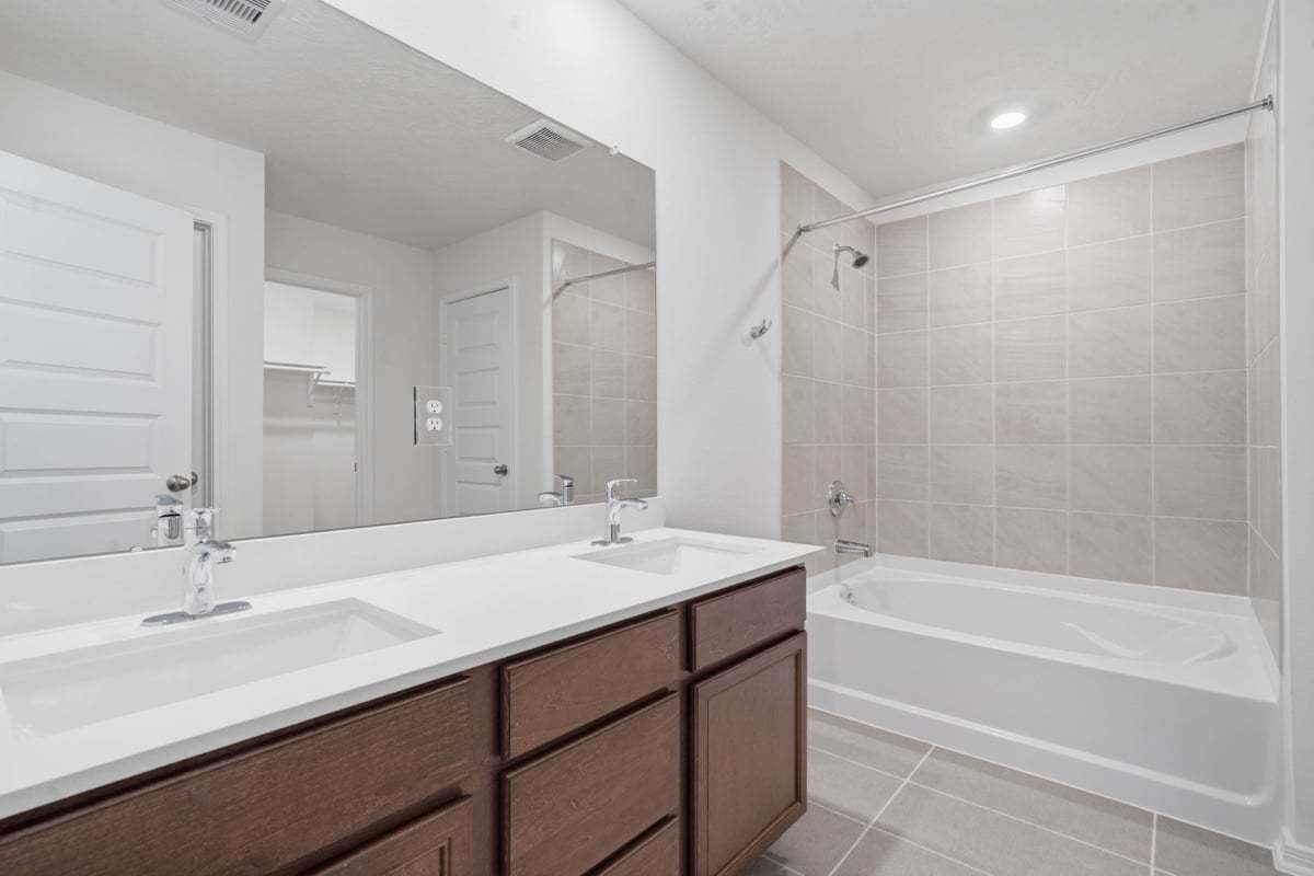 Primary bath