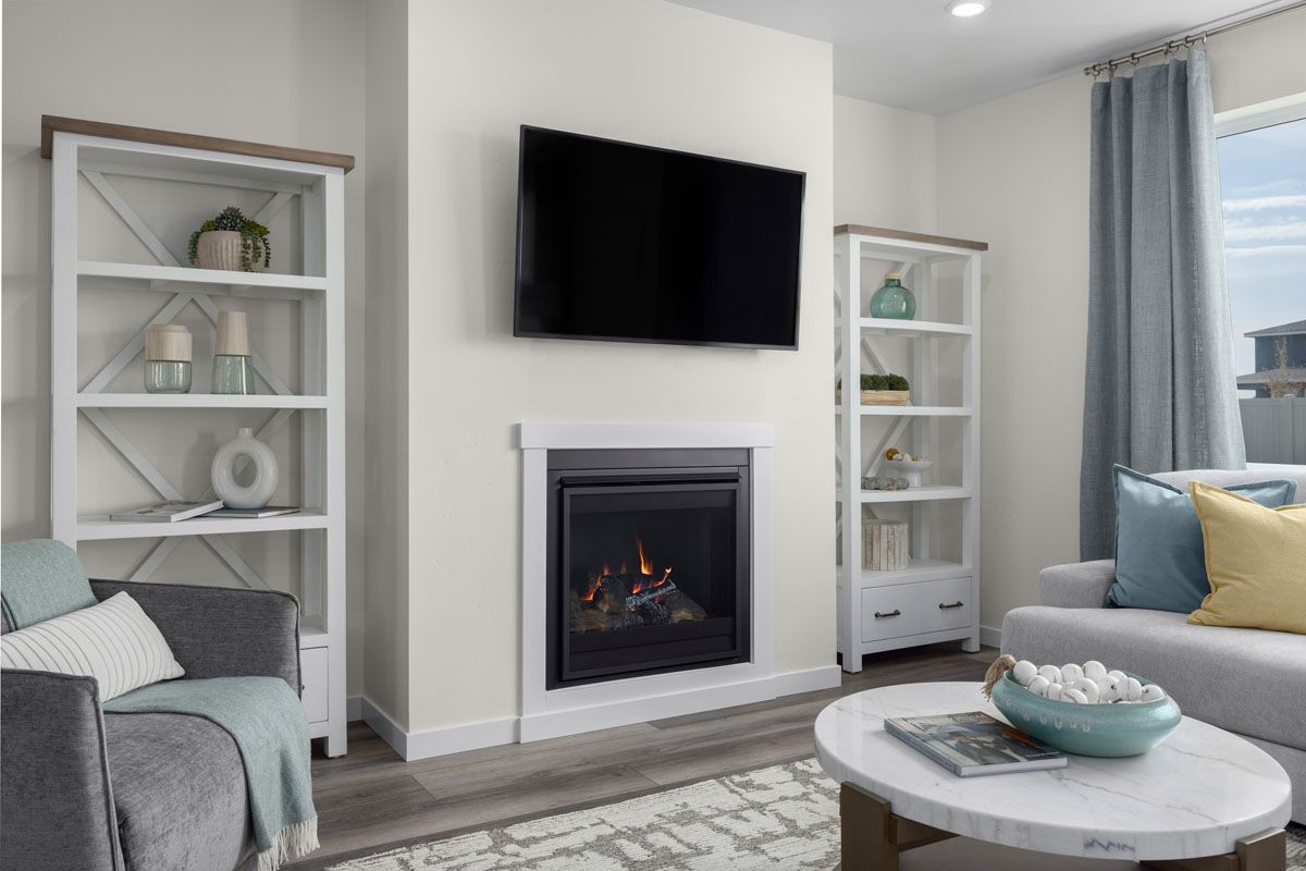Plan 2330 Modeled - Gas fireplace at great room
