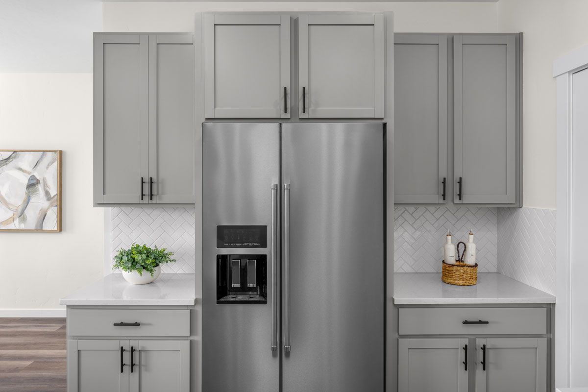 Plan 2330 Modeled - 42-in. upper cabinets