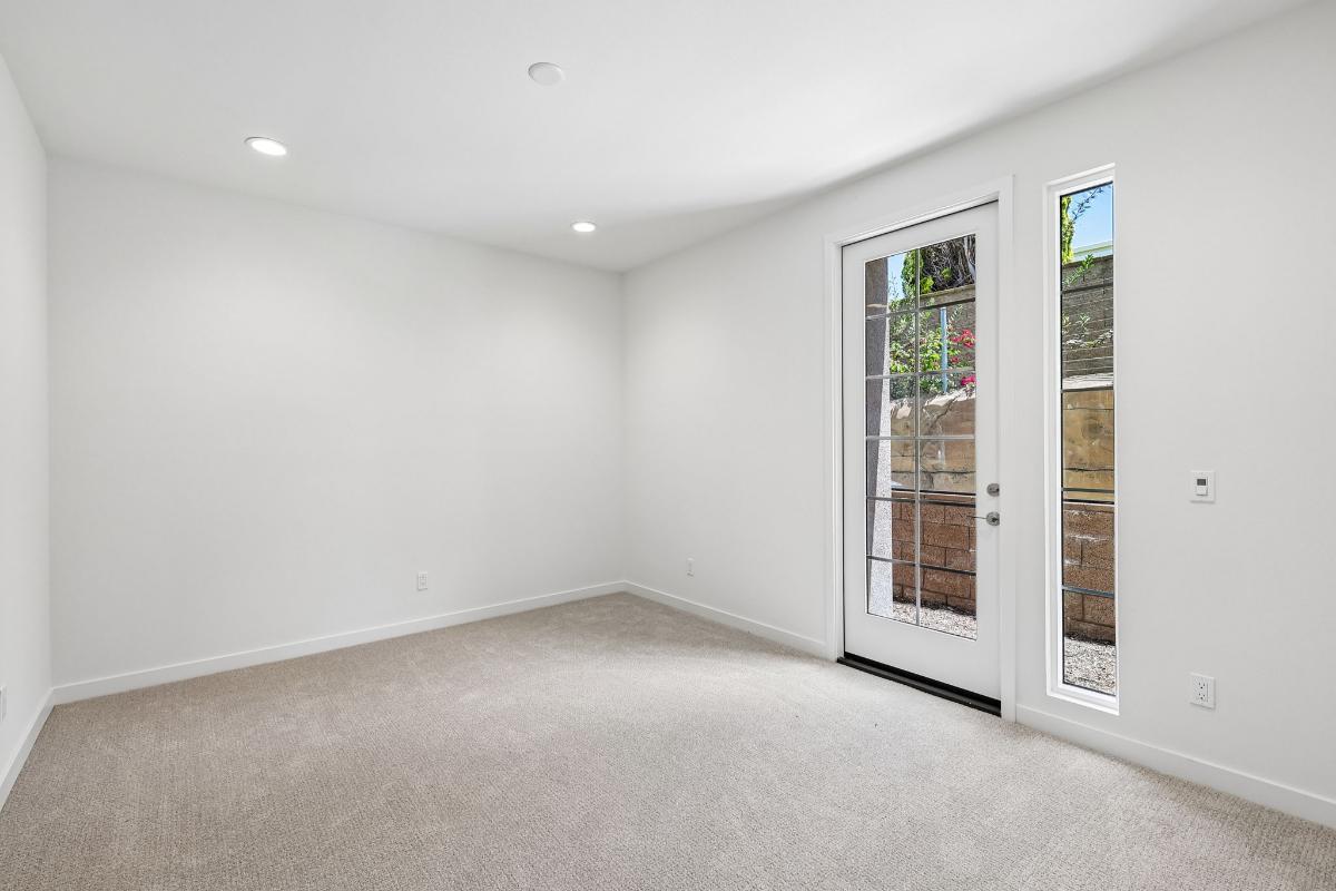 Secondary bedroom