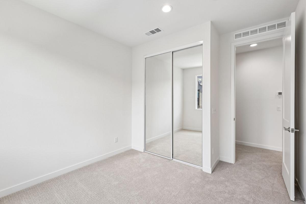 Secondary bedroom