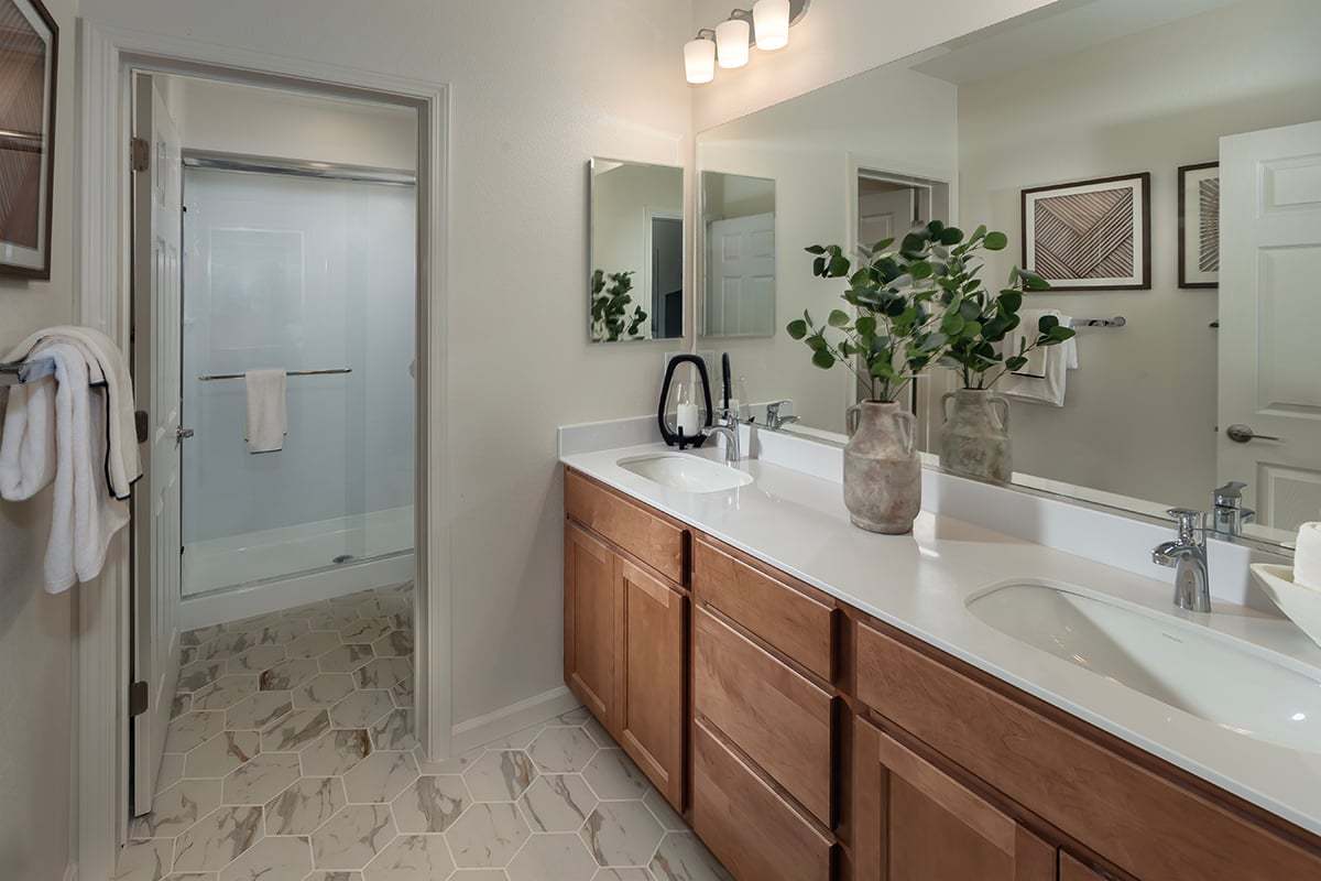 Primary bath