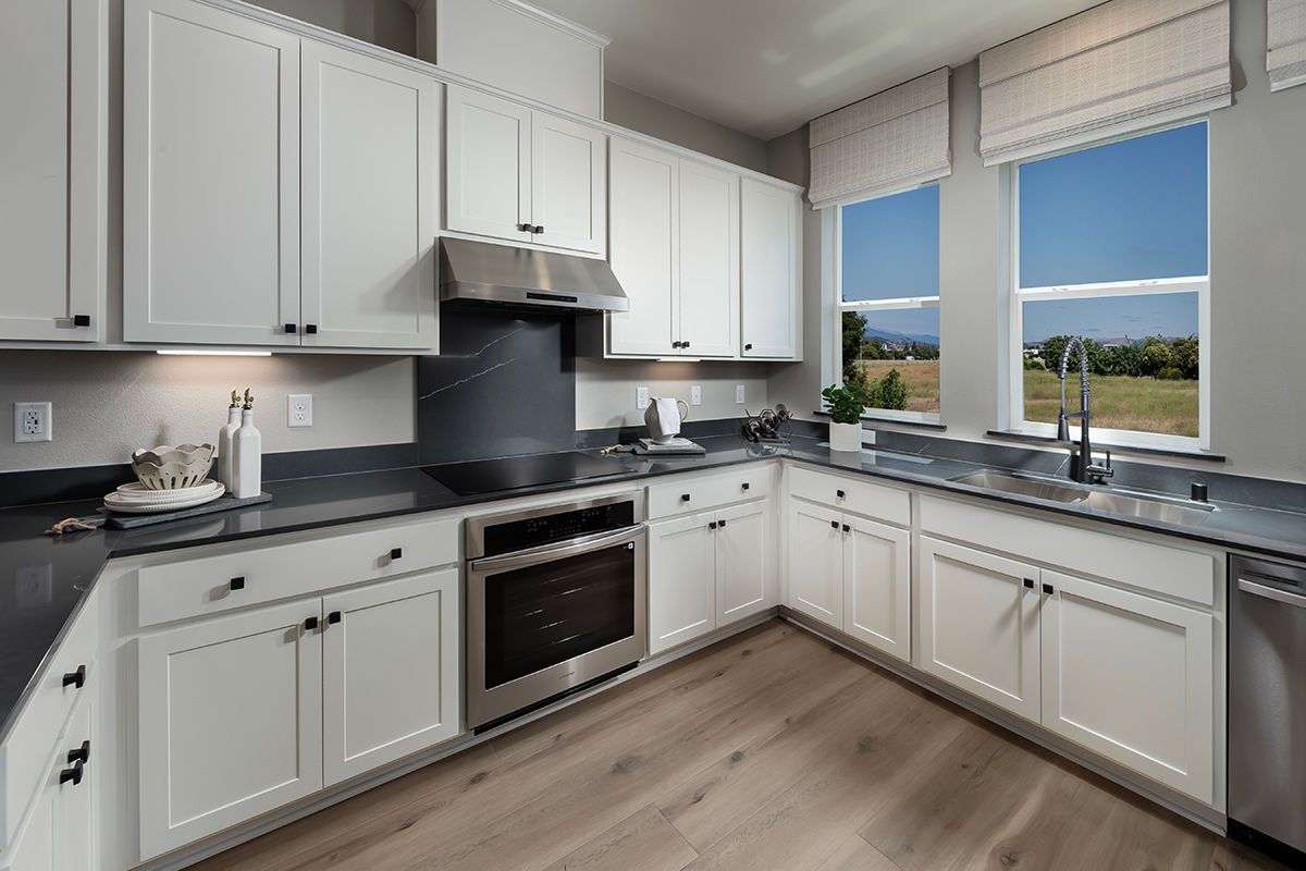 Plan 1396 Modeled - Kitchen