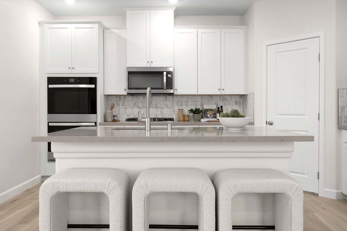 Plan 2090 Modeled - Kitchen breakfast bar