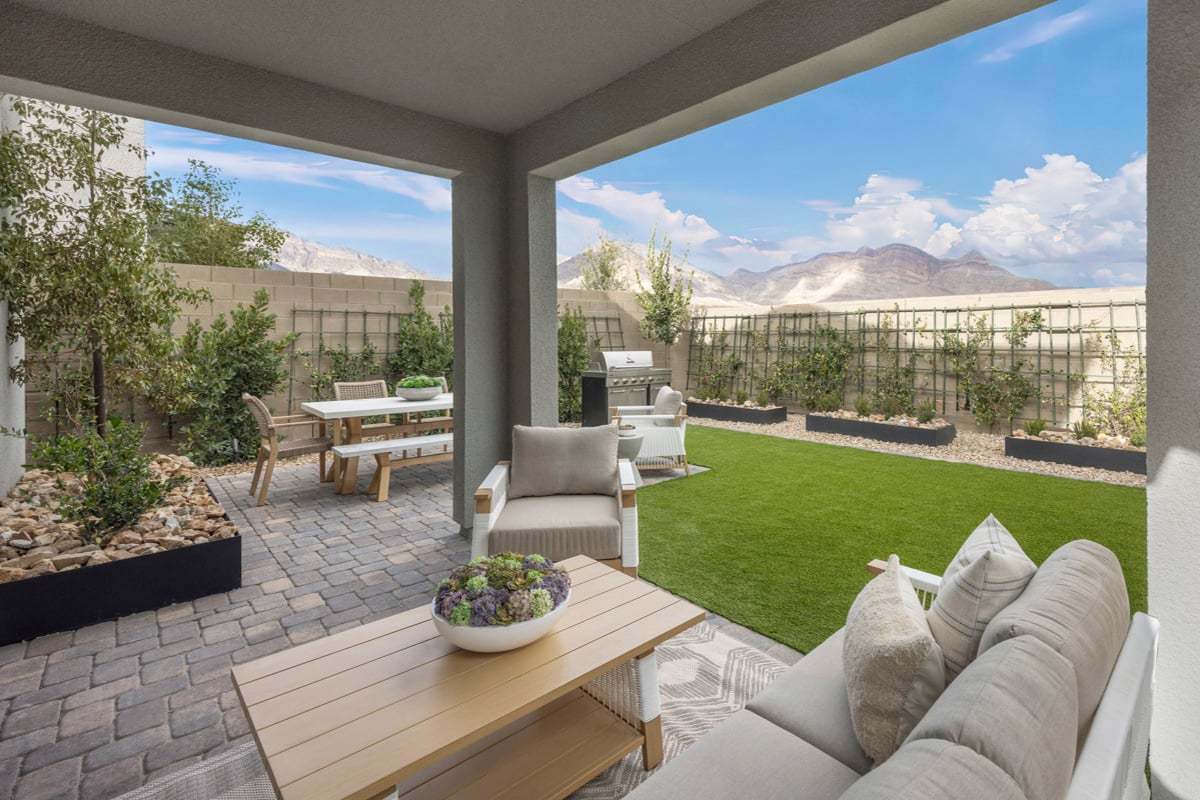 Plan 2175 Modeled - Covered back patio