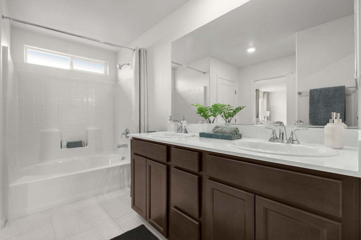 Dual-sink vanity at primary bath